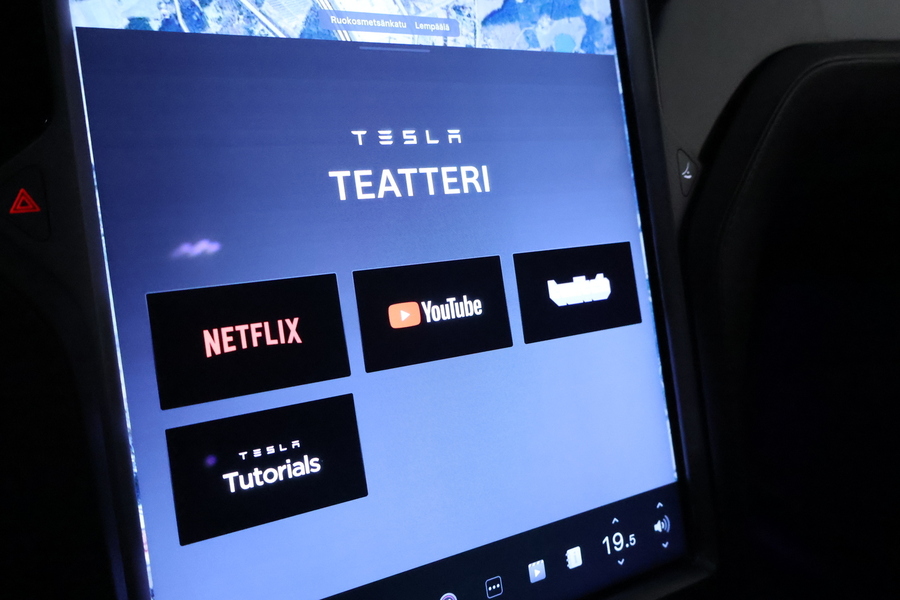 Tesla Model X vaihtoauto