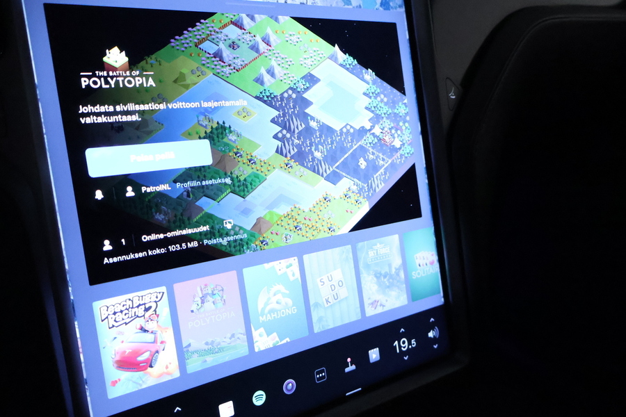 Tesla Model X vaihtoauto