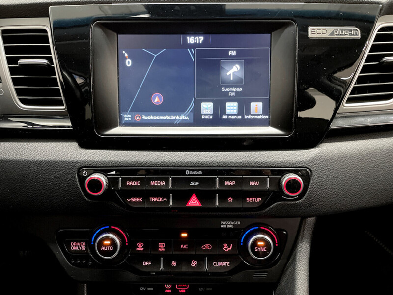 Kia Niro plug-in vaihtoauto