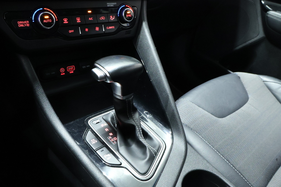 Kia Niro plug-in vaihtoauto