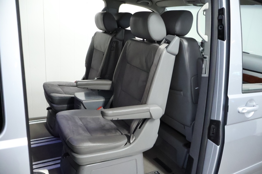 Volkswagen Multivan vaihtoauto