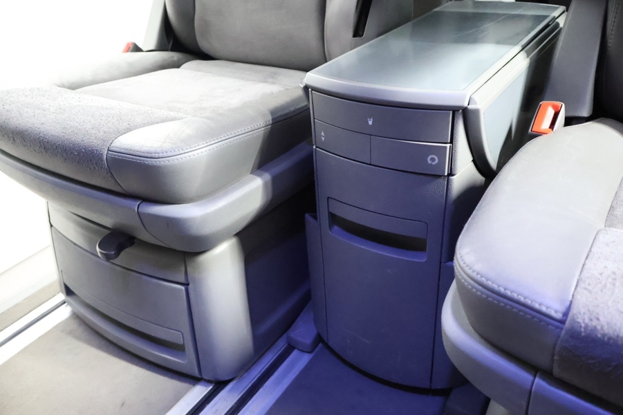 Volkswagen Multivan vaihtoauto