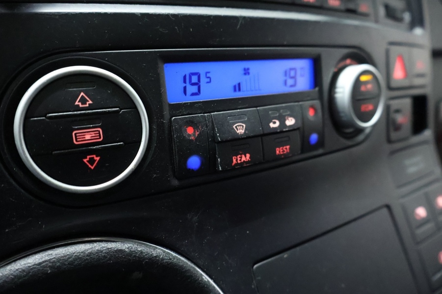 Volkswagen Multivan vaihtoauto