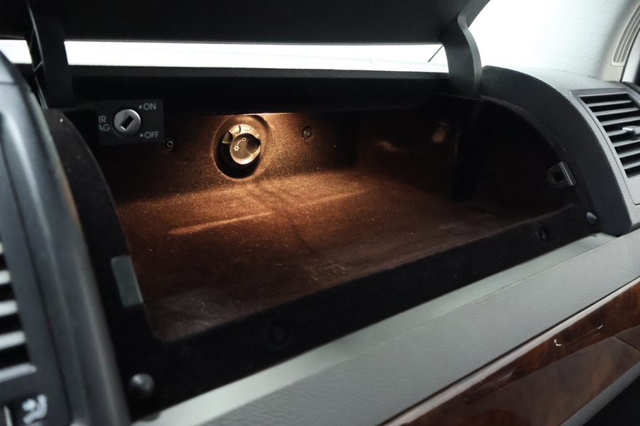 Volkswagen Multivan vaihtoauto