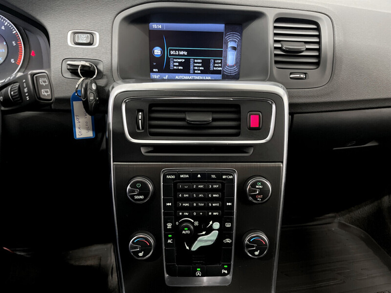 Volvo V60 vaihtoauto