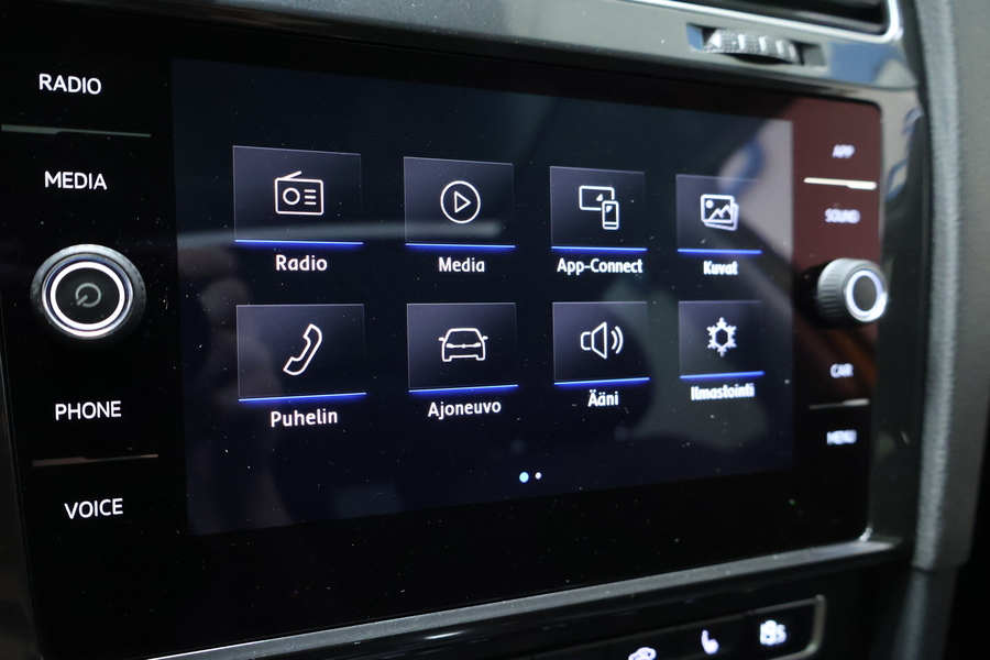 Volkswagen Golf vaihtoauto