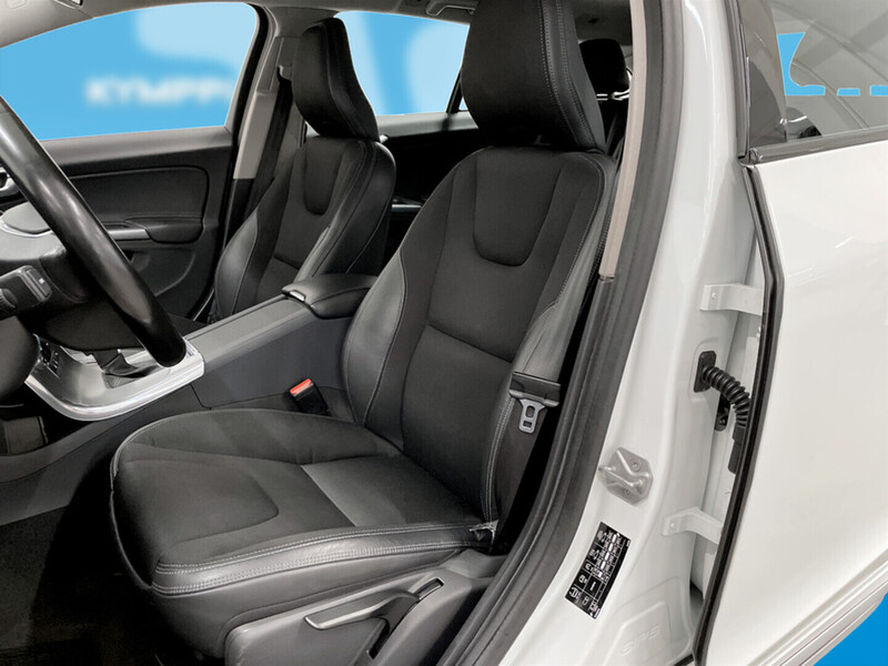 Volvo V60 Cross Country vaihtoauto