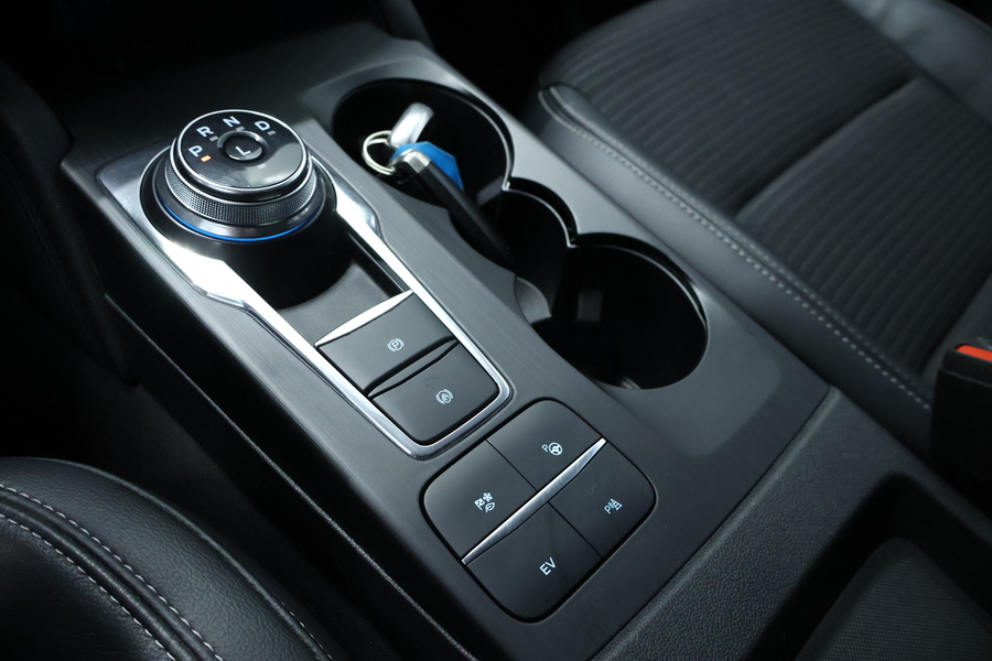 Ford Kuga vaihtoauto