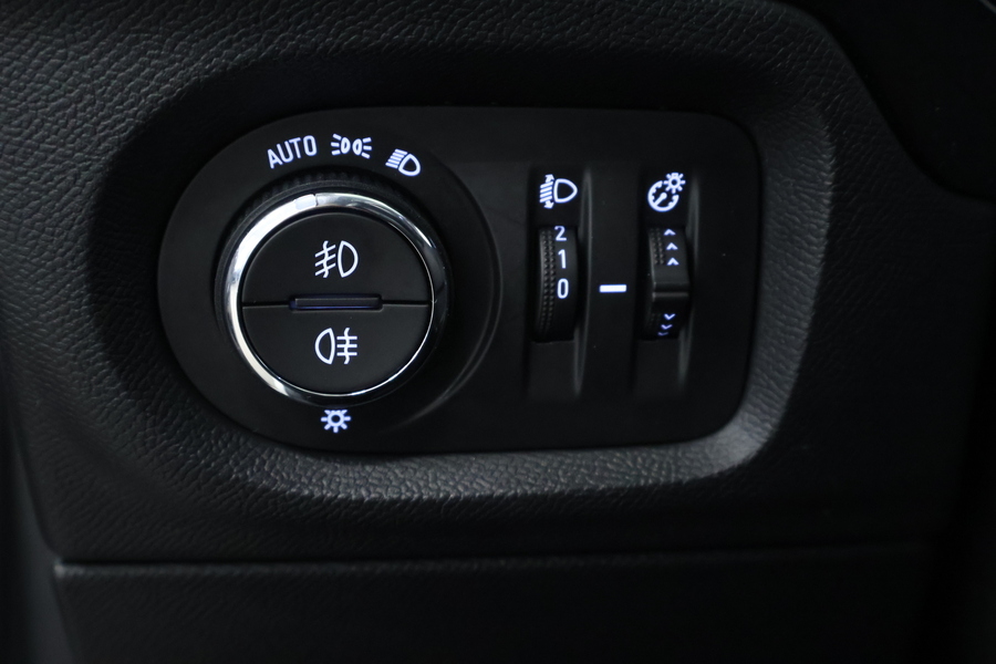 Opel Corsa vaihtoauto