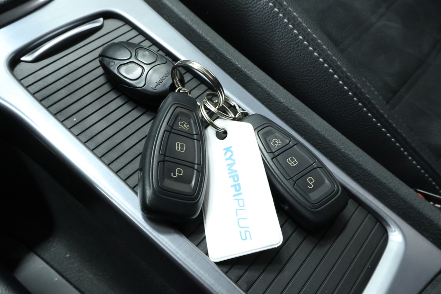 Ford Mondeo vaihtoauto