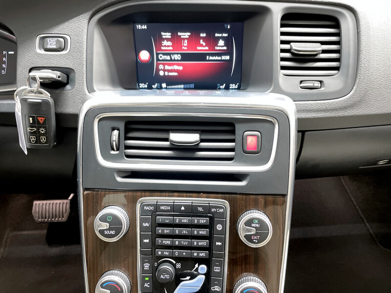 Volvo V60 vaihtoauto