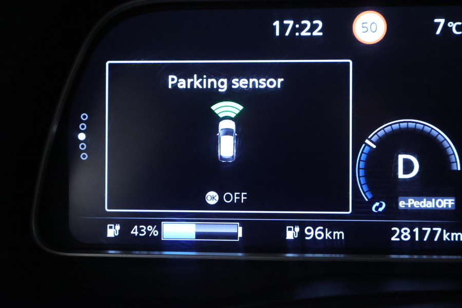 Nissan Leaf vaihtoauto