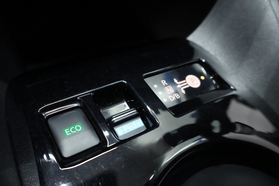 Nissan Leaf vaihtoauto