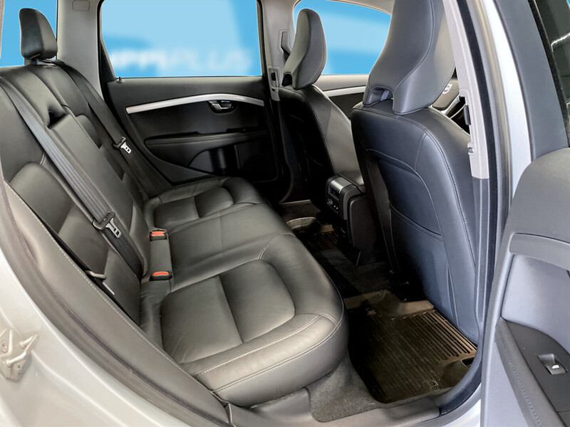 Volvo V70 vaihtoauto