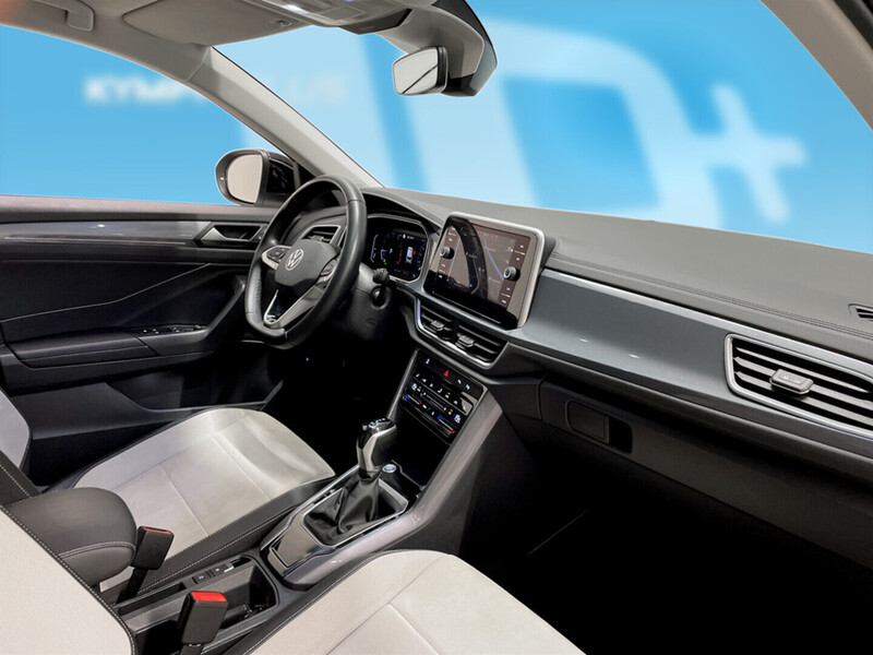 Volkswagen T-Roc vaihtoauto