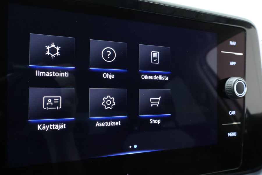 Volkswagen T-Roc vaihtoauto