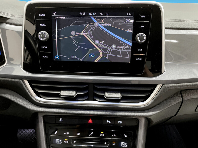 Volkswagen T-Roc vaihtoauto