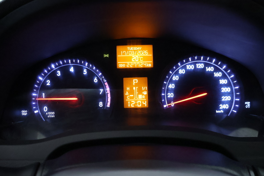 Toyota Avensis vaihtoauto