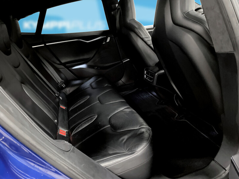 Tesla Model S vaihtoauto