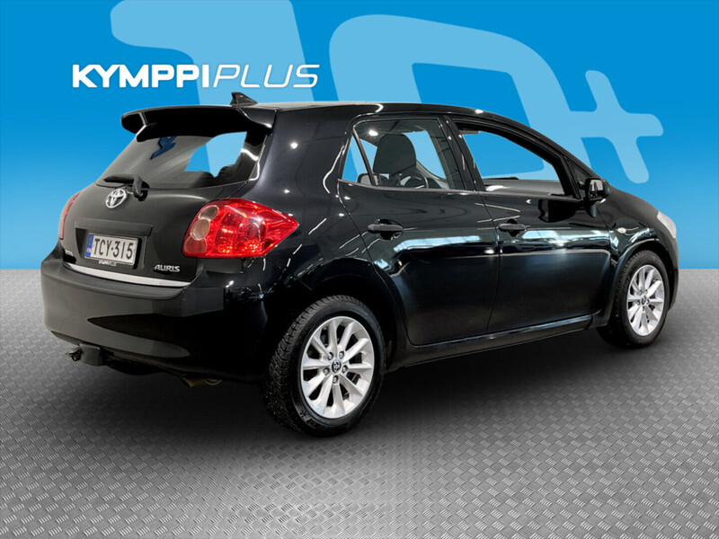 Toyota Auris vaihtoauto