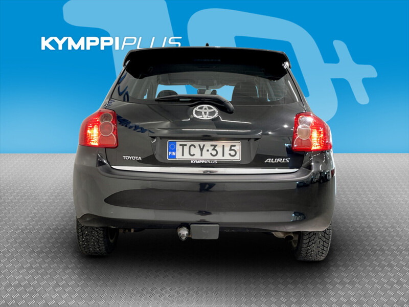 Toyota Auris vaihtoauto