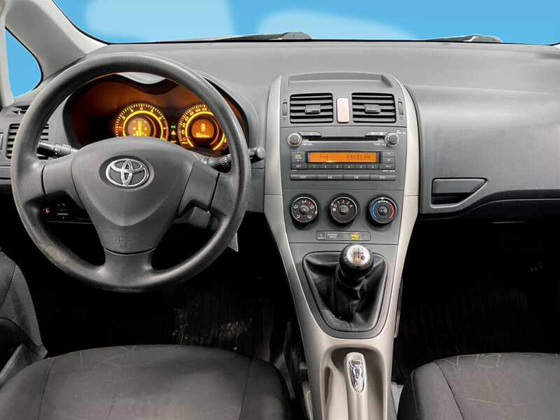 Toyota Auris vaihtoauto