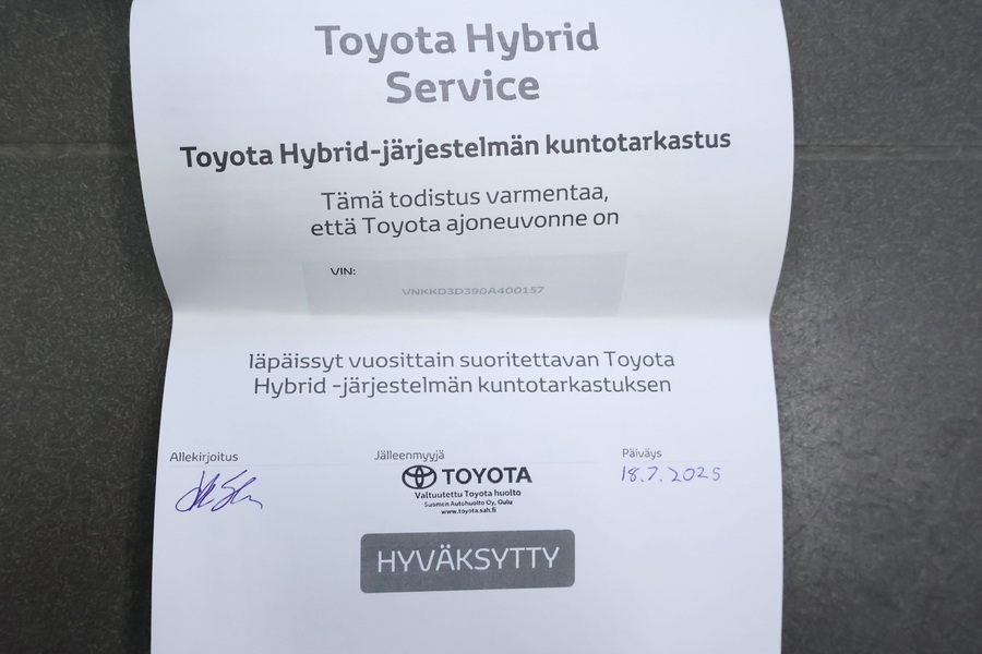 Toyota Yaris vaihtoauto