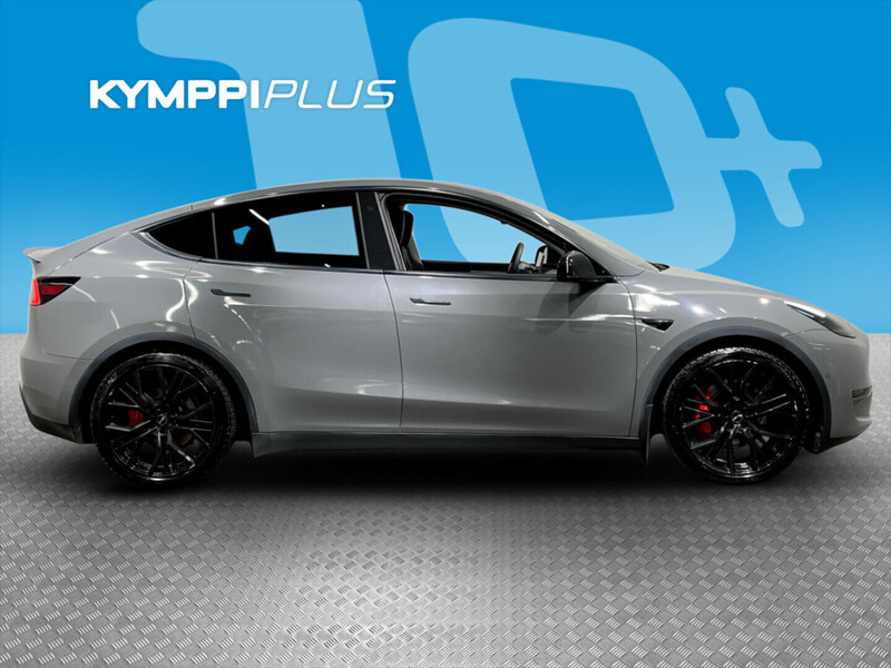 Tesla Model Y vaihtoauto