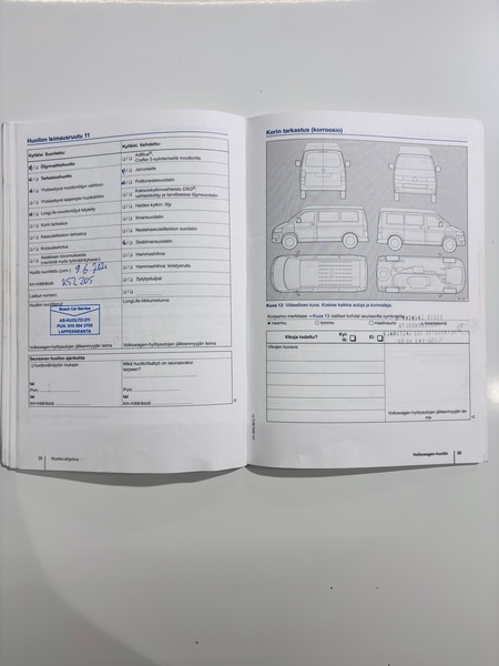 Volkswagen Caravelle vaihtoauto