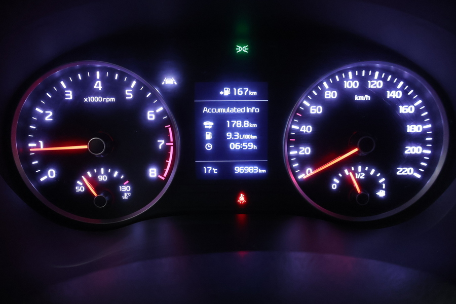 Kia Stonic vaihtoauto