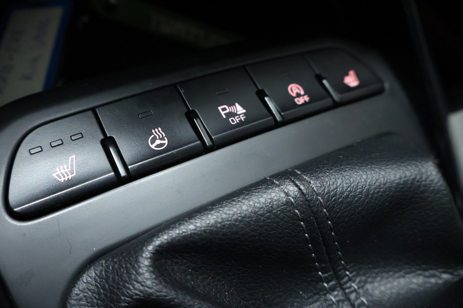 Kia Stonic vaihtoauto