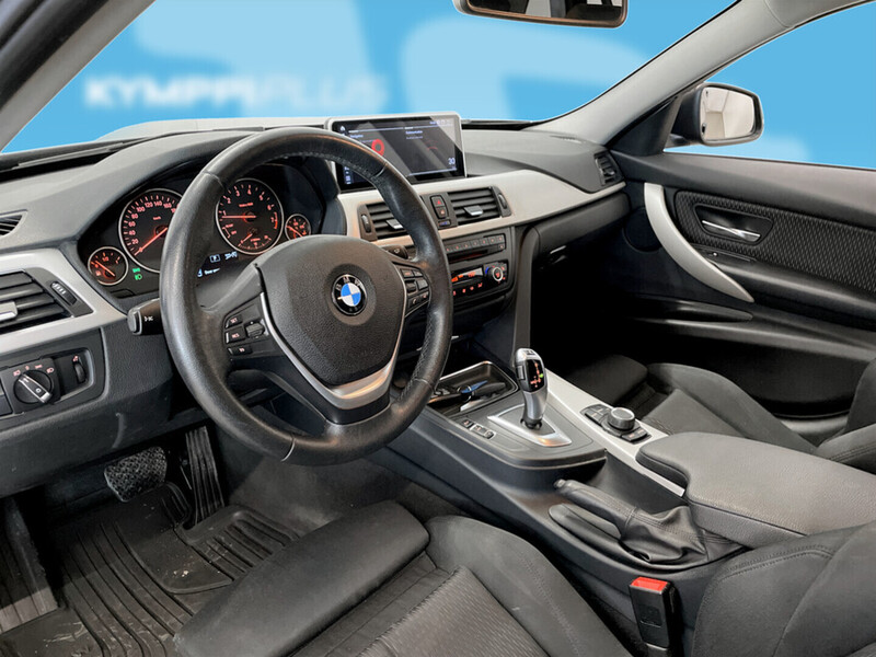 BMW 320 vaihtoauto
