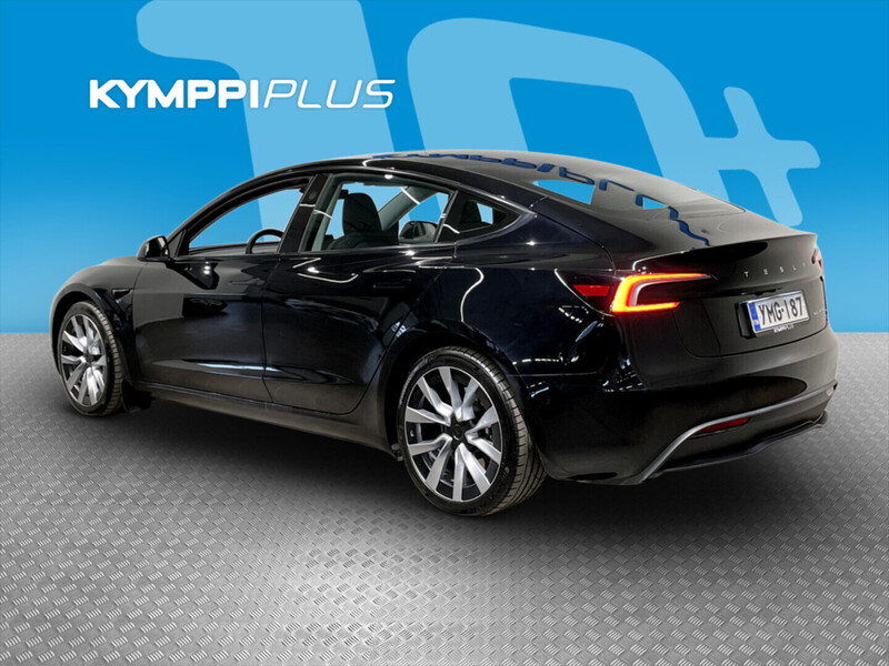 Tesla Model 3 vaihtoauto