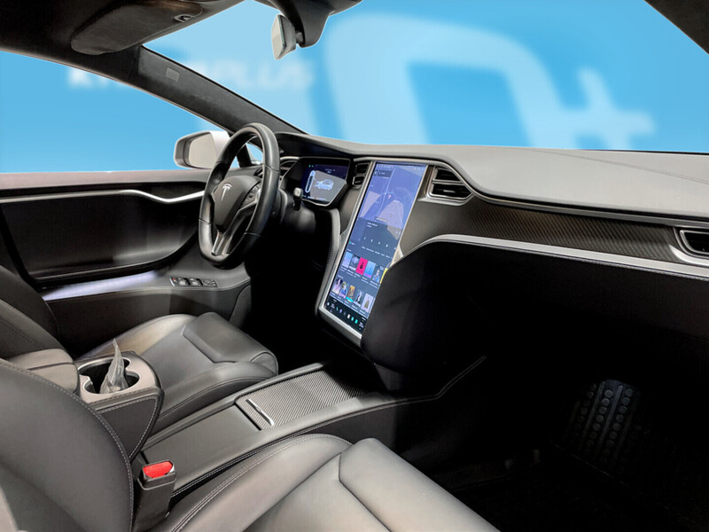 Tesla Model S vaihtoauto