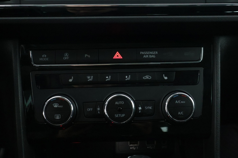 SEAT Leon ST vaihtoauto