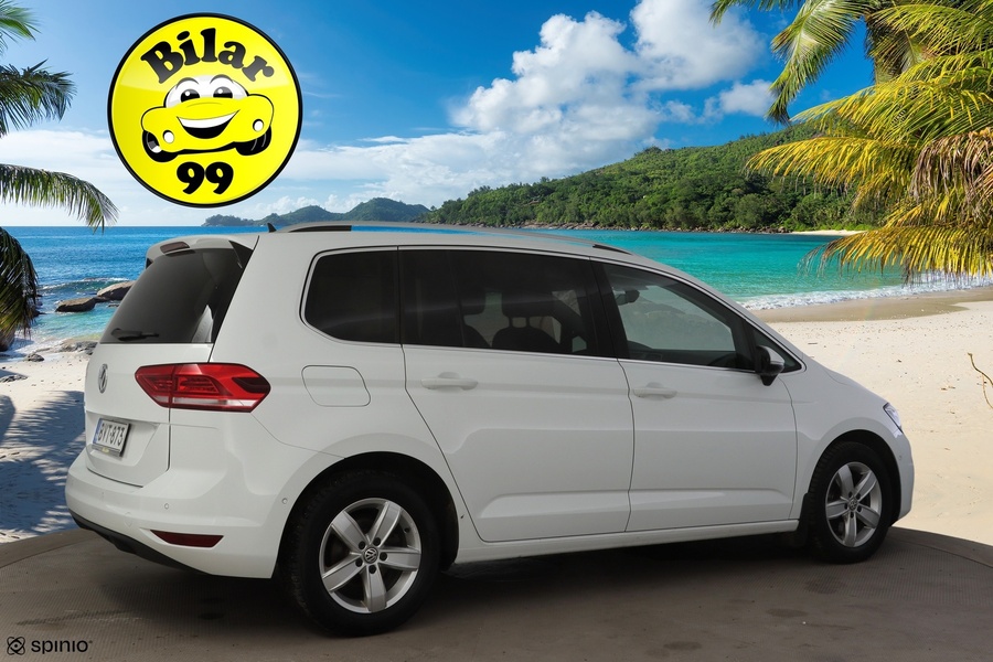 Volkswagen Touran vaihtoauto