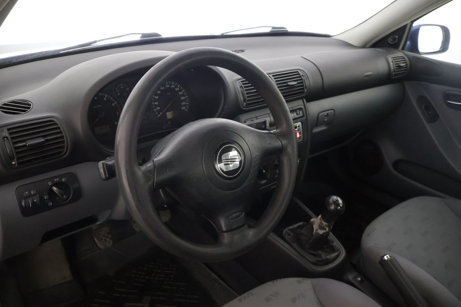 SEAT Leon vaihtoauto