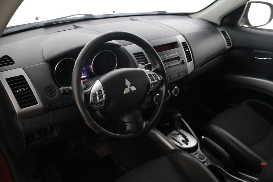 Mitsubishi Outlander vaihtoauto