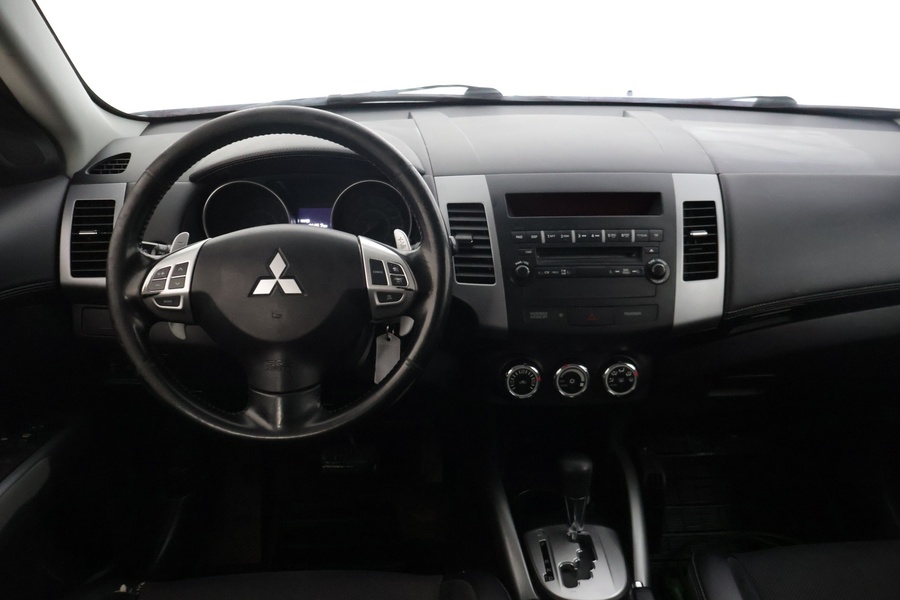 Mitsubishi Outlander vaihtoauto