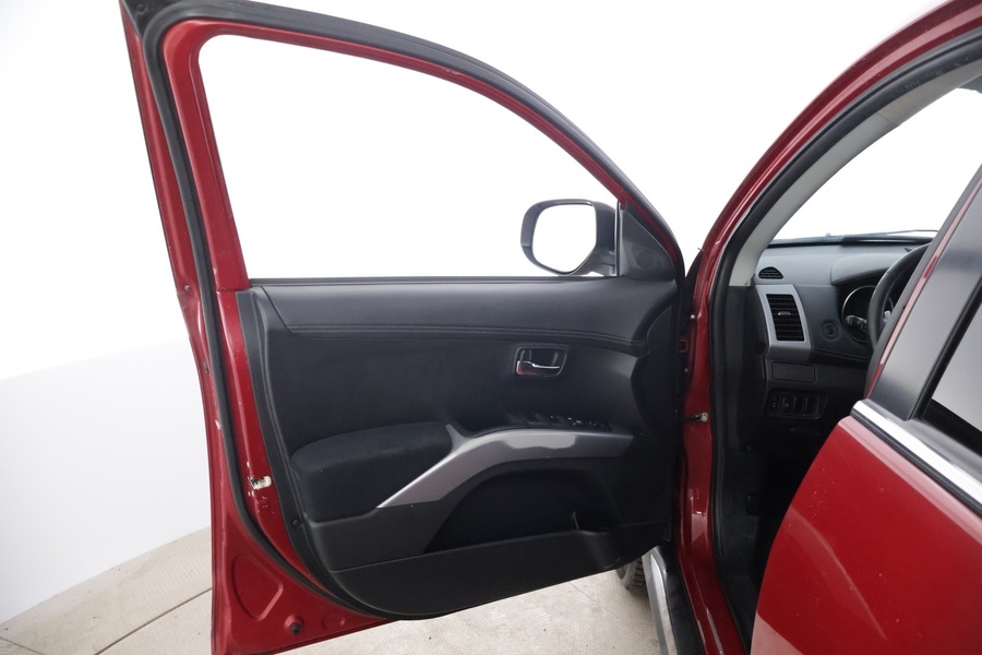 Mitsubishi Outlander vaihtoauto