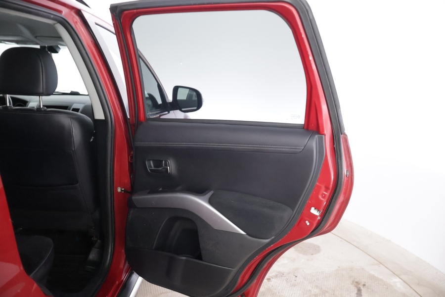 Mitsubishi Outlander vaihtoauto