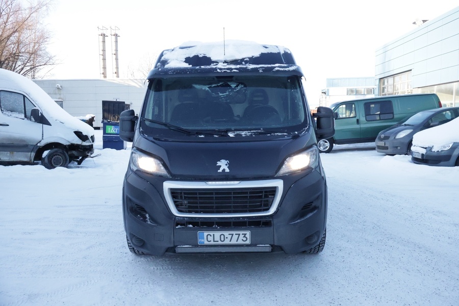 Peugeot Boxer vaihtoauto