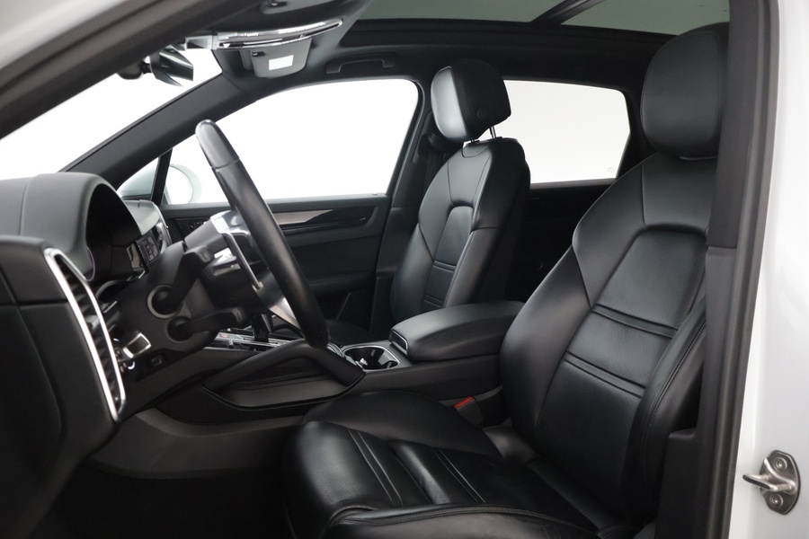 Porsche Cayenne vaihtoauto