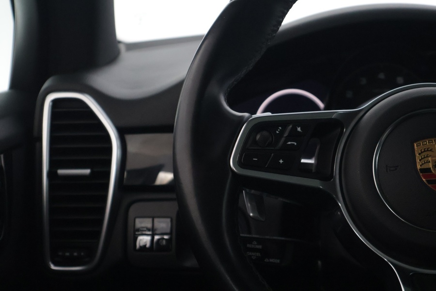 Porsche Cayenne vaihtoauto