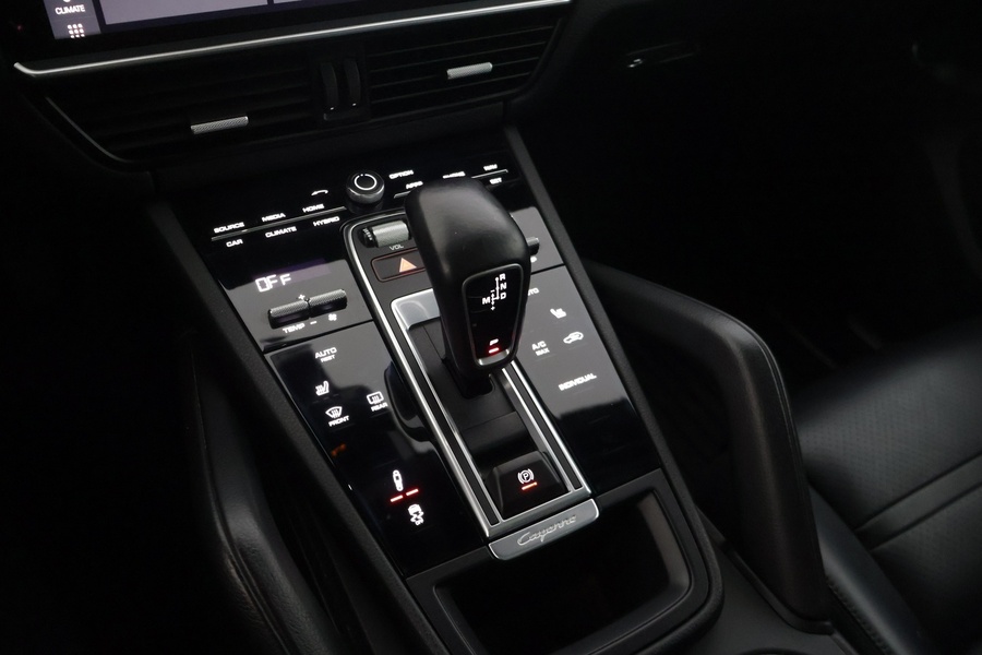 Porsche Cayenne vaihtoauto