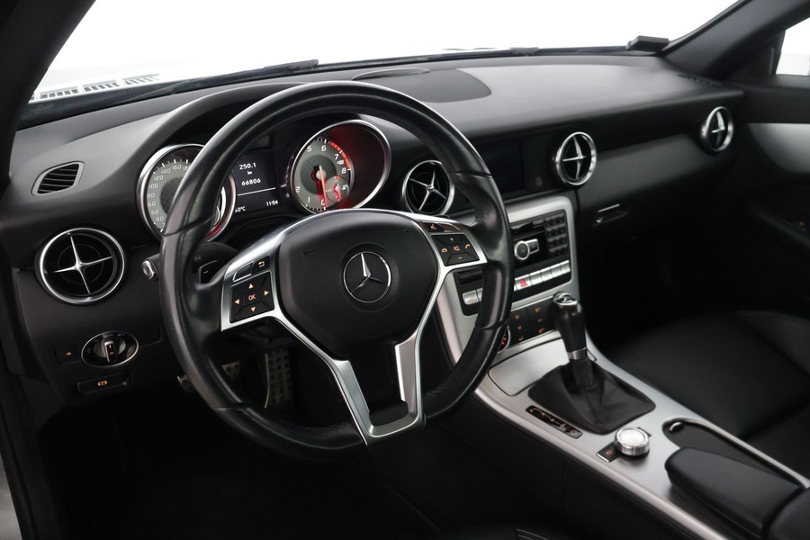 Mercedes-Benz SLK vaihtoauto