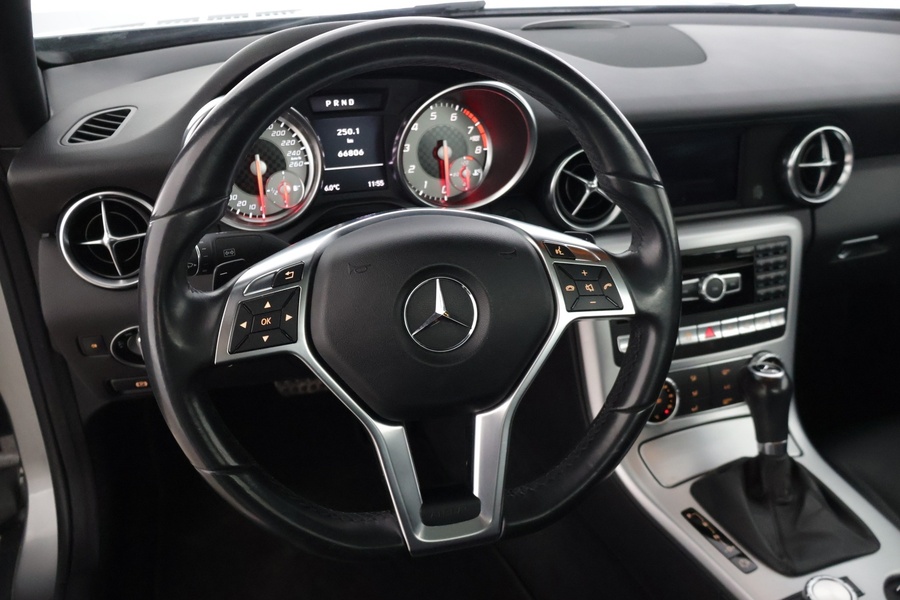 Mercedes-Benz SLK vaihtoauto