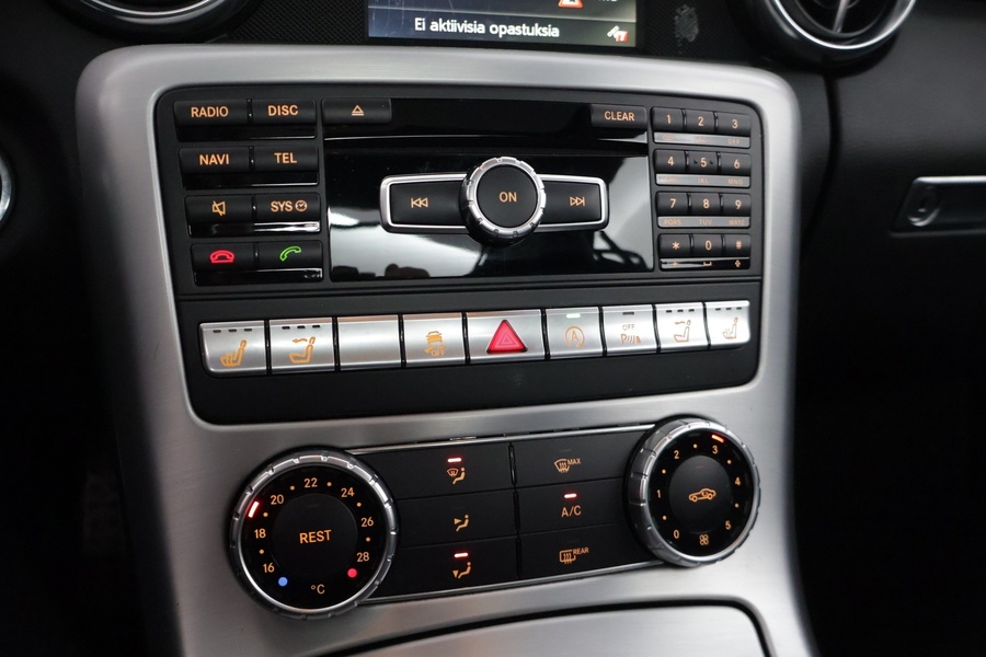 Mercedes-Benz SLK vaihtoauto