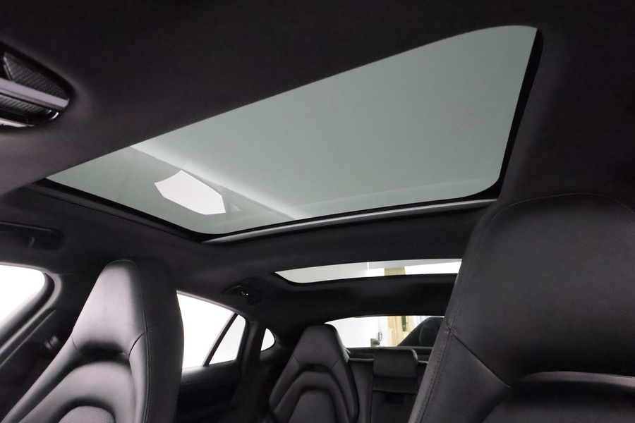 Porsche Panamera vaihtoauto