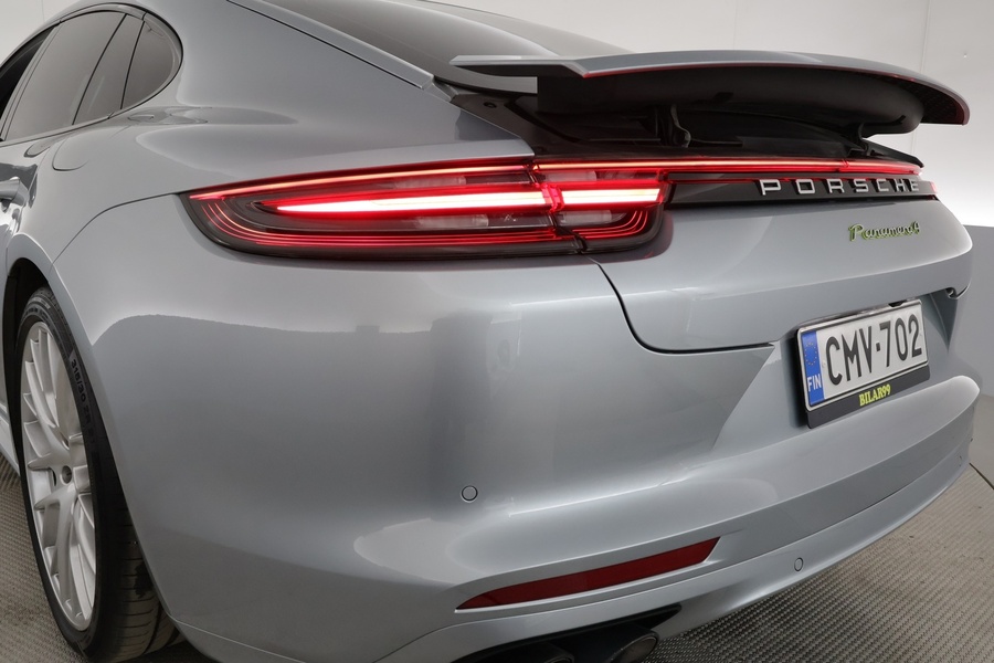 Porsche Panamera vaihtoauto